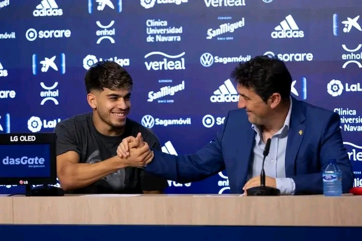 الدولي المغربي عبد الصمد الزلزولي يشكر نادي أوساسونا الإسباني لكرة القدم