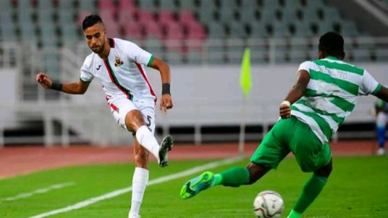 محمد الشيبي يواصل غيابه عن مباريات الجيش الملكي ويفضل اللعب في الدوري المصري