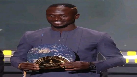 السنغالي ساديو ماني لاعب بايرن ميونخ الألماني يفوز بجائزة سقراط