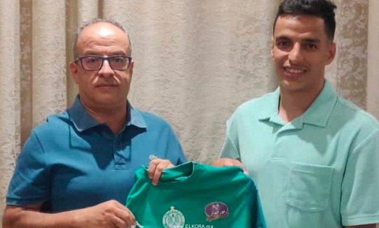 الجزائري المهدي بوكاسي مشاكل كبيرة تورط رئيس الرجاء الرياضي عزيز البدراوي بخصوص الانتدابات