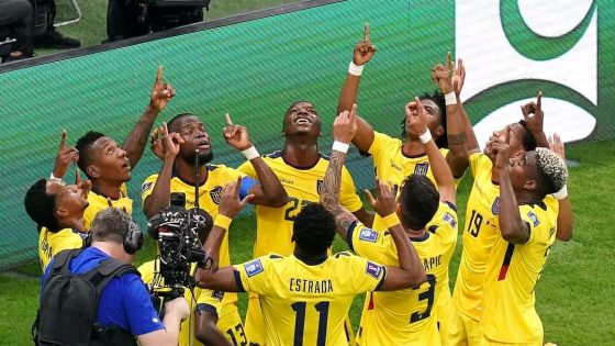 المنتخب الإكوادوري يتغلب على مضيفه القطري في افتتاح كأس العالم