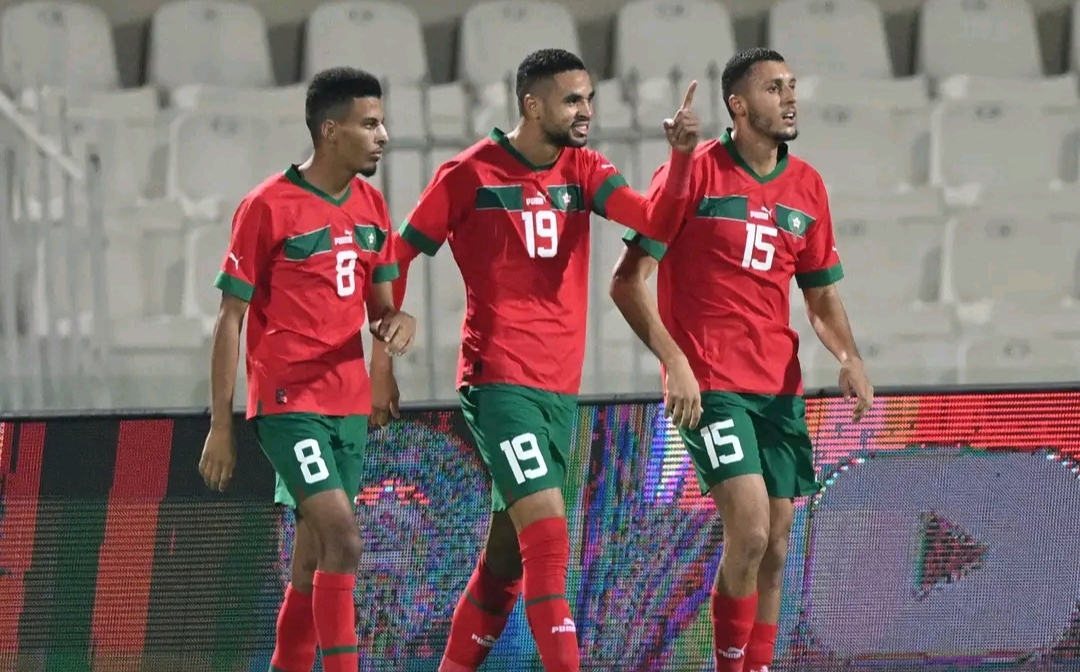 وليد الركراكي يستنجد بمدرب جديد بعد ارتفاع حالات الإصابات وثلاثي المنتخب الوطني المغربي يغيب عن موقعة كرواتيا
