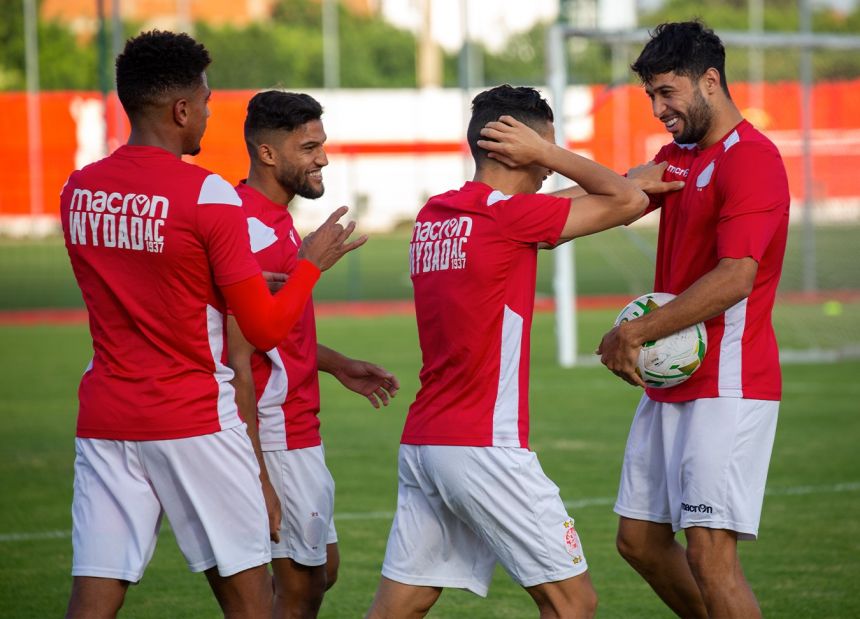 فرايبورغ الألماني يستهدف التعاقد مع نجم الوداد الرياضي