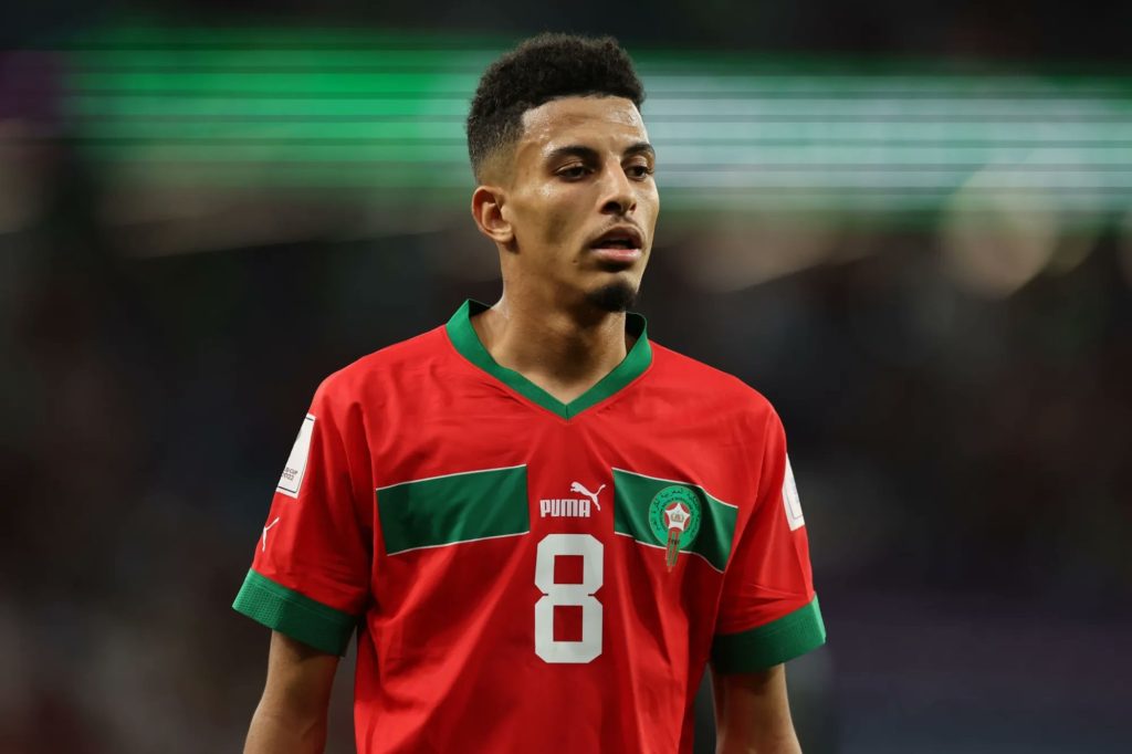 أوناحي نجم المنتخب الوطني المغربي عز الدين أوناحي يقترب من مغادرة فريقه الحالي إلى الدوري الإسباني