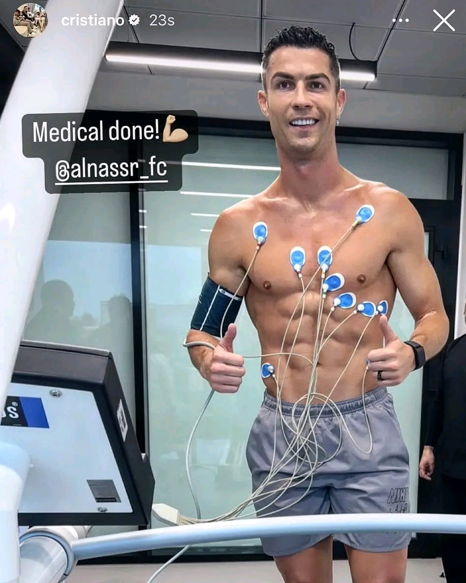 آل سعود النجم البرتغالي كريستيانو رونالدو يكشف نتيجة الكشف الطبي الذي خضع له بعد انتقاله لصفوف النصر السعودي