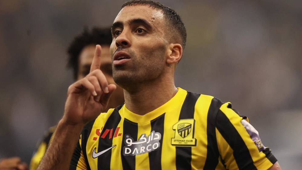 رد قوي على المشككين من الدولي المغربي عبد الرزاق حمد الله نجم فريق الاتحاد السعودي بعد التتويج بلقب كأس السوبر