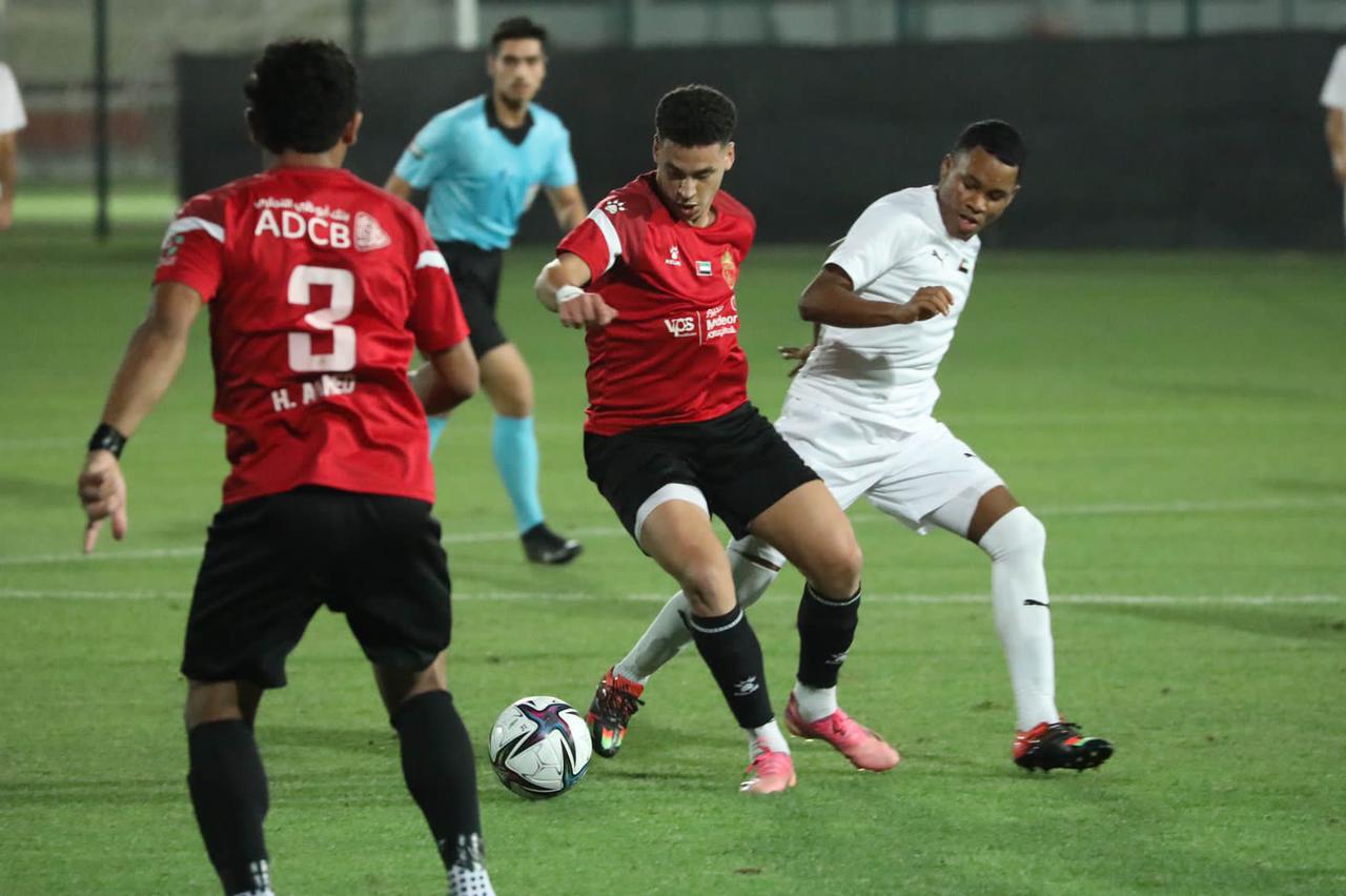 الظهير الأيمن مروان بوحص:" بعد نهاية تجربتي بالدوري الإماراتي أريد العودة للعب في البطولة الوطنية المغربية"
