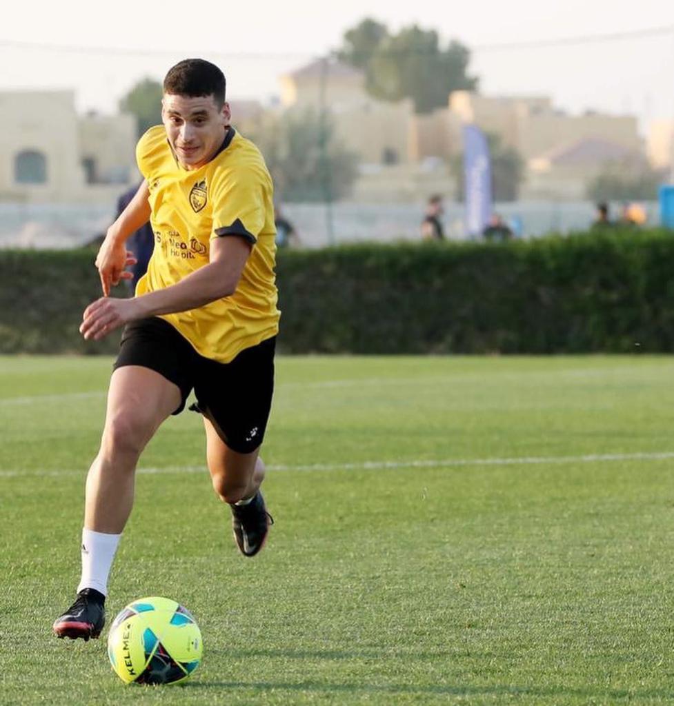 الظهير الأيمن مروان بوحص:" بعد نهاية تجربتي بالدوري الإماراتي أريد العودة للعب في البطولة الوطنية المغربية"