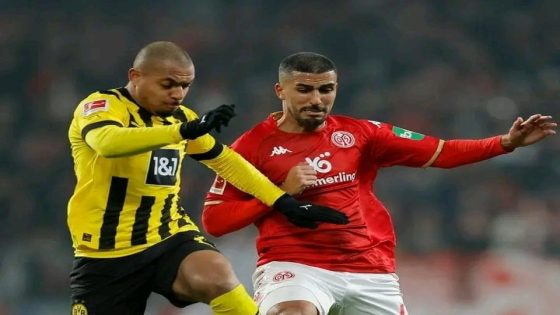 ماينز الألماني يعيد الدولي المغربي أيمن برقوق للمنتخب الوطني المغربي