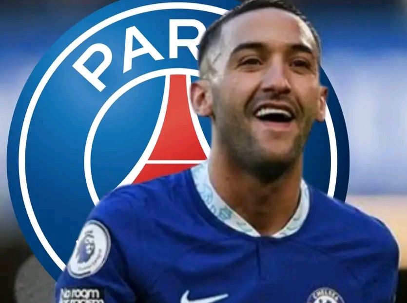 مستجدات مهمة في قضية انتقال النجم الدولي المغربي حكيم زياش من تشلسي الإنجليزي إلى باريس سان جرمان الفرنسي