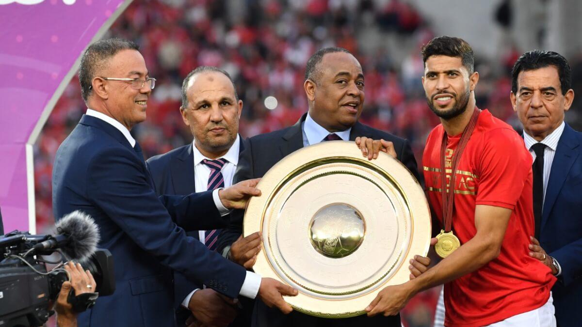 سعيد الناصيري رئيس نادي الوداد الرياضي ينتفض في وجه لجنة التحكيم