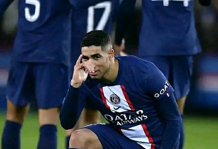 ريال مدريد الإسباني ينهي مشكلة اللاعب المغربي أشرف حكيمي لاعب باريس سان جيرمان الفرنسي