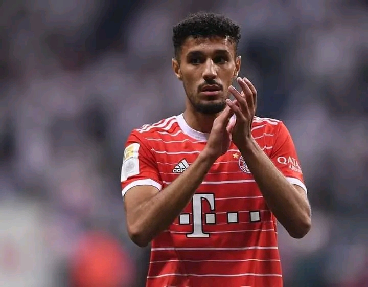 الدولي المغربي نصير مزراوي يثور على مدرب بايرن ميونيخ الألماني توماس هولاند