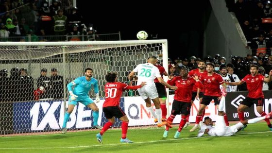 إدارة نادي الرجاء الرياضي المغربي تصدر قرارا لاقصاء الأهلي المصري من دوري ابطال افريقيا