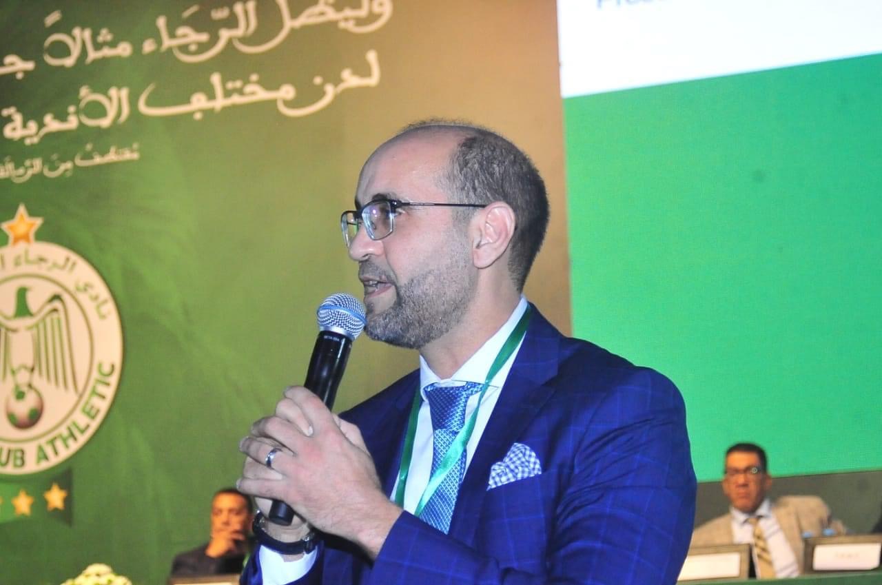 أنيس محفوظ الرئيس السابق لفريق الرجاء البيضاوي يكشف عن مساعدة فوزي لقجع وتدخله لحل قضايا الفريق الأخضر وانتشاله من النزول إلى القسم الثاني