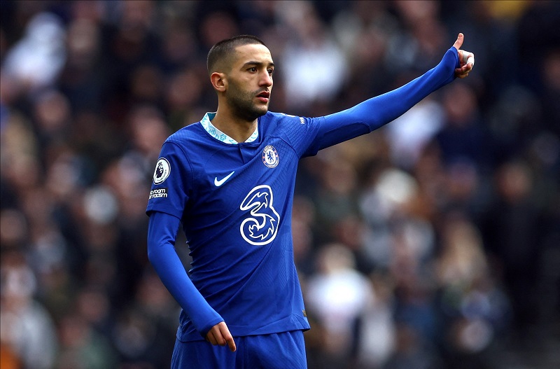 تشيلسي الانجليزي الدولي المغربي حكيم زياش يحدد وجهته المقبلة ويغادر تشيلسي الانجليزي بعد توصله بعروض خليجية مغرية