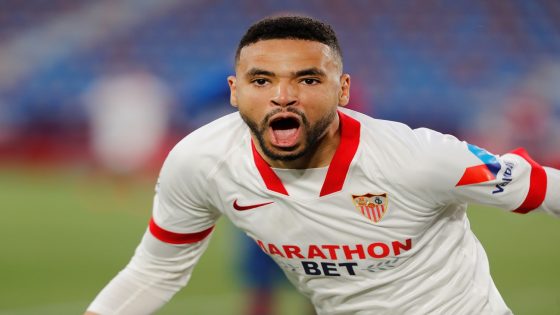 الدولي المغربي يوسف النصيري يقرر ترك نادي إشبيلية الإسباني ويرحل إلى الدوري الانجليزي