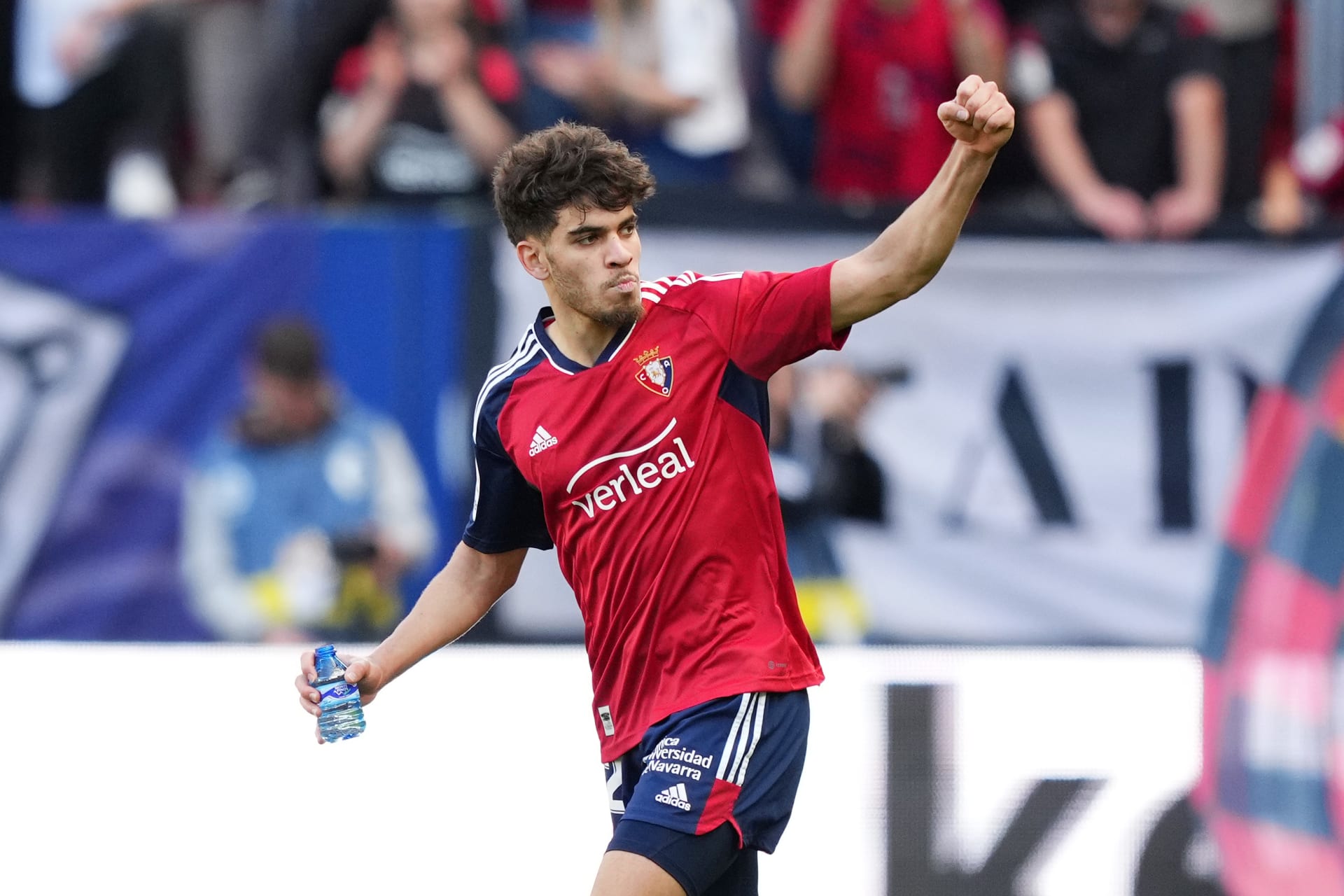 نادي برشلونة ينهي أزمة تواجد النجم المغربي عبد الصمد الزلزولي مع المنتخب الوطني المغربي