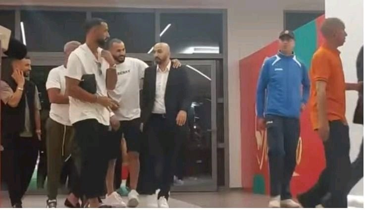 ورط مدرب المنتخب الوطني وليد الركراكي..الدولي المغربي السابق المهدي بنعطية في قلب فضيحة كبرى في مباراة الرأس الأخضر أثارت ضجة كبيرة وغضب الجمهور