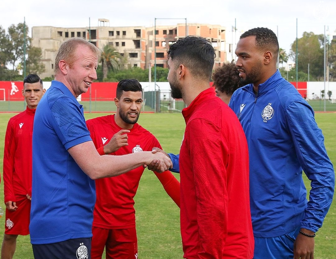 إدارة، نادي الوداد البيضاوي، المدرب البلجيكي ،سفين فاندنبروك،