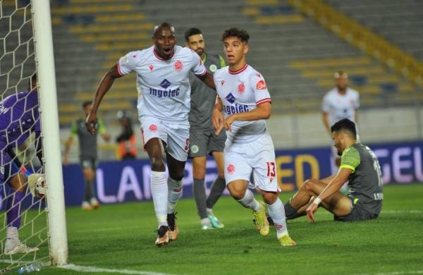 إدارة نهضة بركان نادي نهضة بركان يخطف صفقة الوداد الرياضي بعد تراجع سعيد الناصيري عن التعاقد مع اللاعب