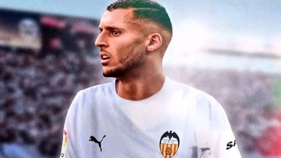 نوعية الإصابة التي تعرض لها متوسط ميدان المنتخب الوطني المغربي سليم أملاح لاعب فالنسيا الإسباني و مدة الغياب