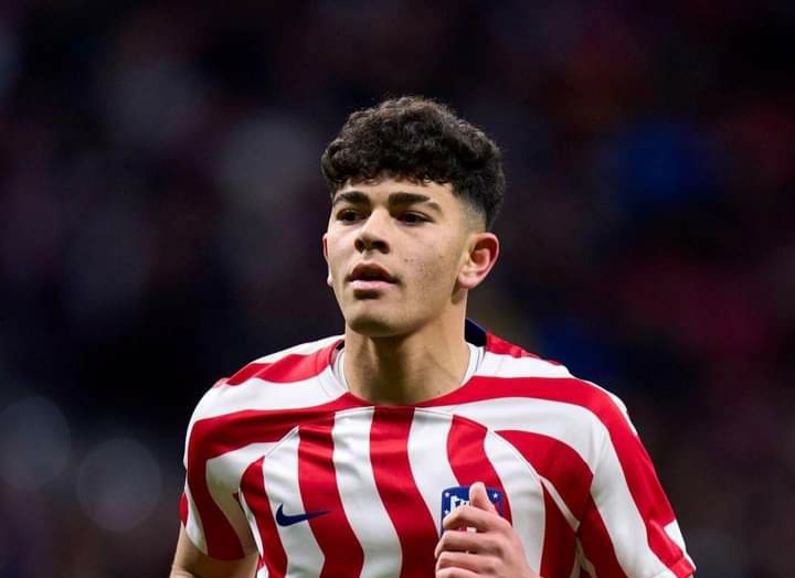 مدرب أتلتيكو مدريد الإسباني سيميوني يزيد الضغوطات على المدرب وليد الركراكي بخصوص المغربي سليم الجباري