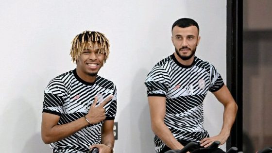 الإصابة تواصل حرمان الدولي المغربي رومان سايس من اللعب مع الشباب في الدوري السعودي