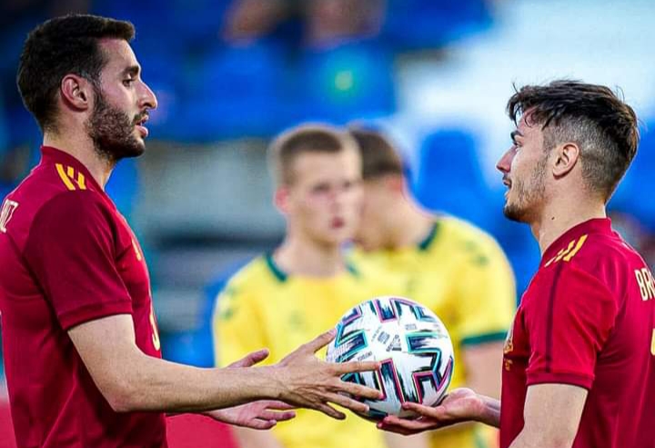 أبيل رويز لاعب سبورتينغ براغا يتدخل في اختيار إبراهيم دياز بخصوص اللعب لمنتخب &Quot;لا روخا&Quot; عوض المنتخب المغربي