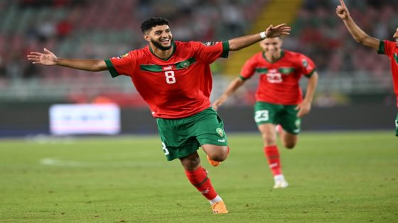الدولي المغربي إسماعيل الصيباري يبصم على نتيجة تاريخية مع ناديه ايندهوفن الهولندي