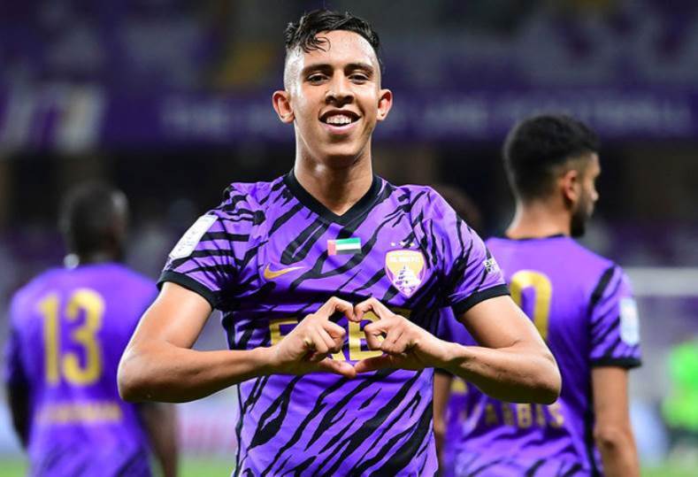 سفيان رحيمي سفيان رحيمي يدخل ضمن قائمة المرشحين لجوائز الأفضل في الإمارات