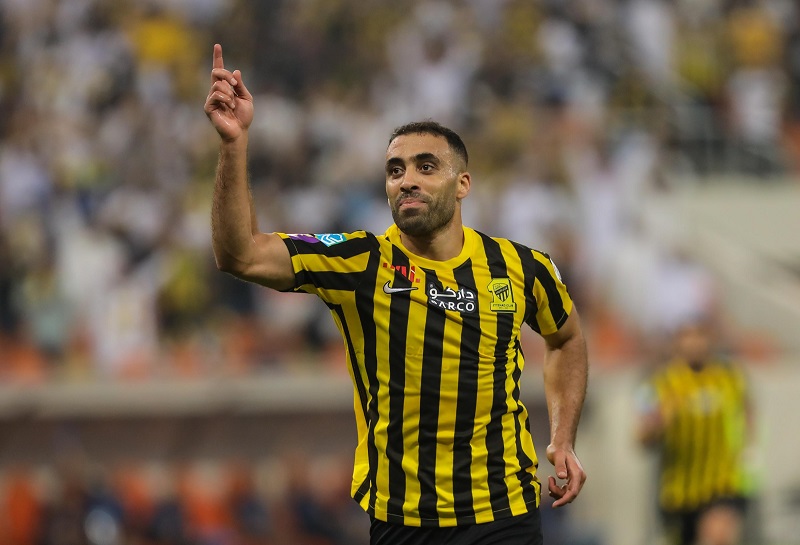بعد ابعاده عن المنتخب الوطني المغربي ..نادي الاتحاد السعودي يعلن عن ضربة موجعة بخصوص الدولي المغربي عبد الرزاق حمد الله