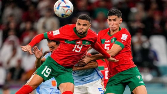 صفقة انتقال كبيرة قد تنقل مدافع المنتخب الوطني المغربي نايف أكرد إلى الدوري الفرنسي