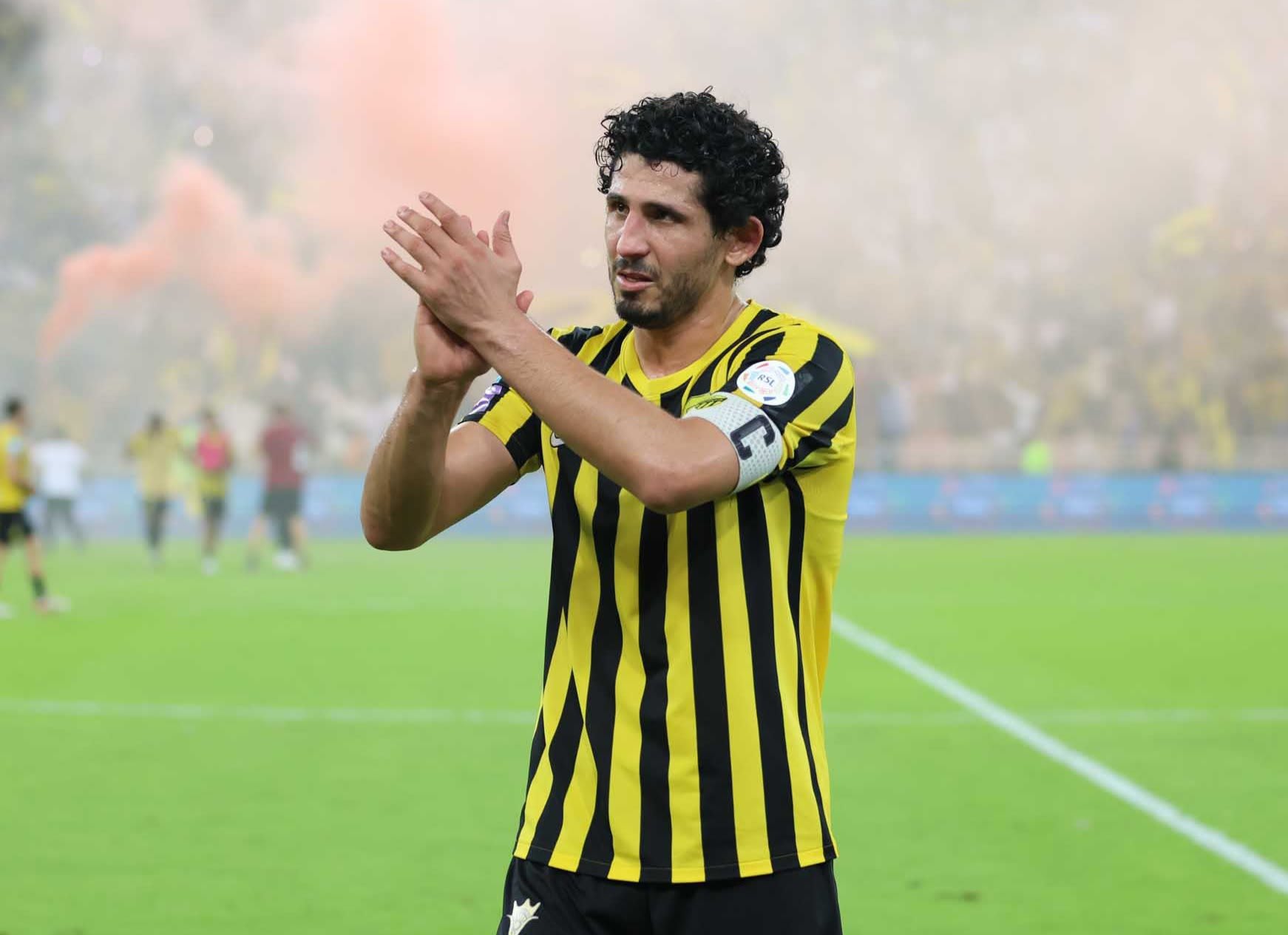 أحمد حجازي مدافع اتحاد جدة السعودي ينهي أزمة الاتحاد في دور الأبطال