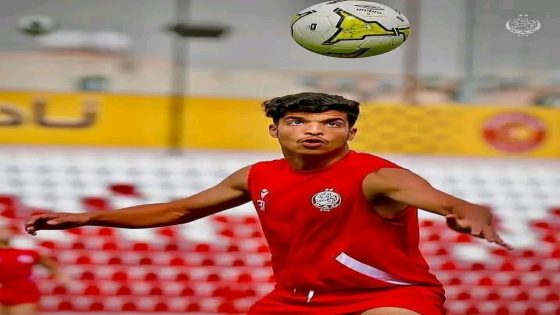 التونسي فوزي البنزرتي مدرب الوداد الرياضي يختار لاعبي مباراة سيمبا التنزاني