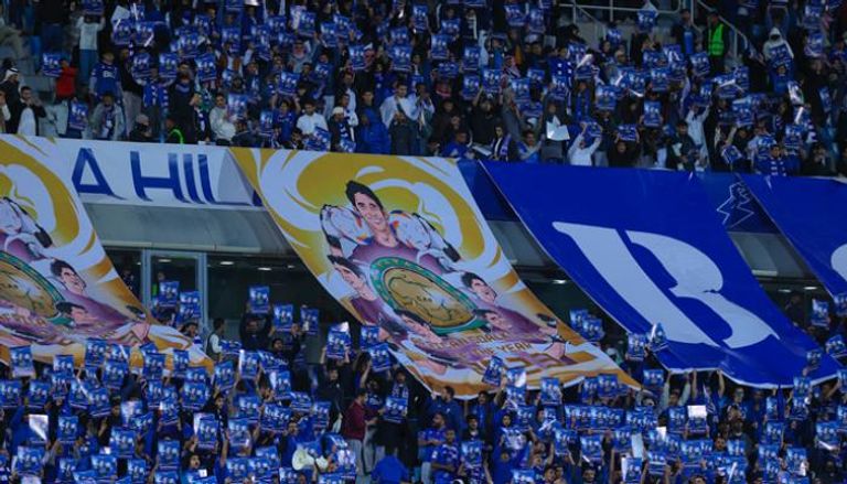 جماهير الهلال السعودي يرد على المغربي ياسين بونو بعد حصوله على جائزة أفضل حارس أفريقي