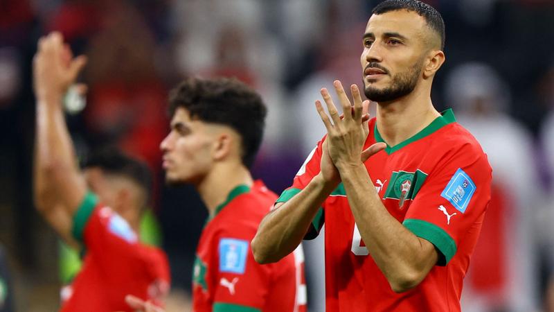 رومان سايس يقترب من الخروج من السد القطري