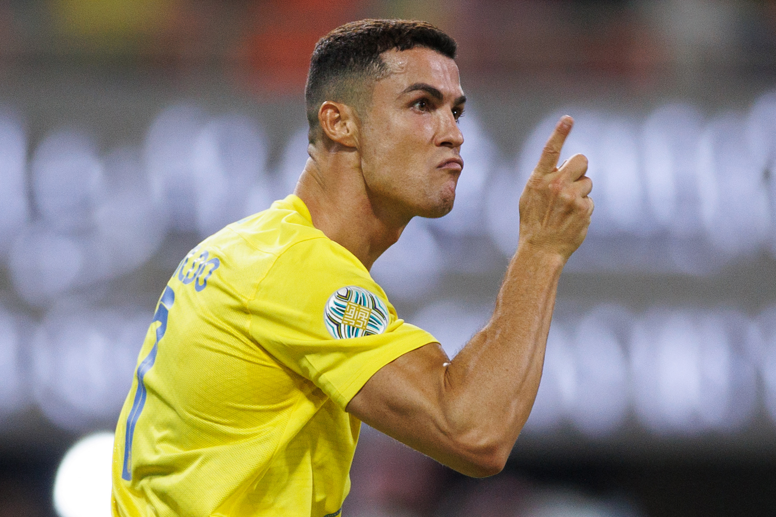 البرتغالي البرتغالي كريستيانو رونالدو نجم النصر السعودي يفضل الدوري السعودي على الفرنسي