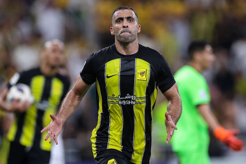 قائد النصر السعودي كريستيانو رونالدو ينهي سيطرة مهاجم اتحاد جدة عبد الرزاق حمد الله
