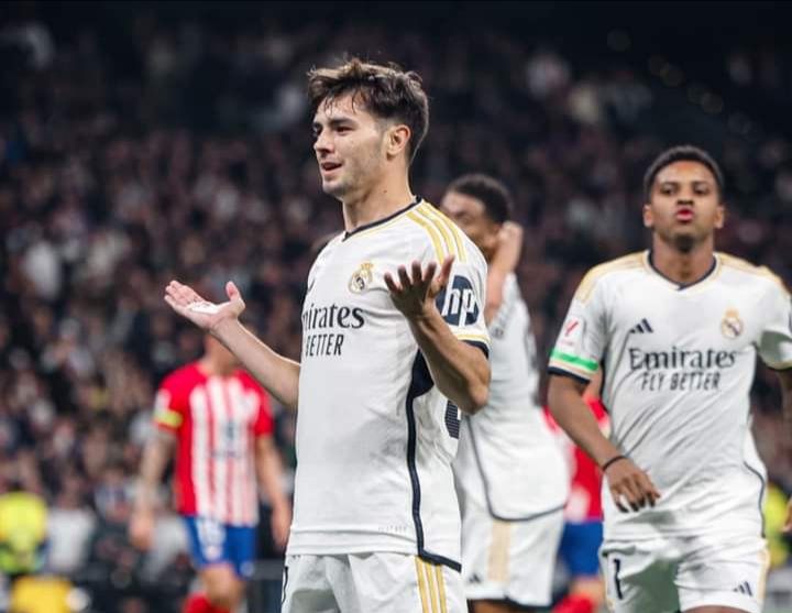 ٩ حسرة إبراهيم دياز مهاجم ريال مدريد الإسباني