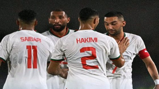نجم المنتخب المغربي يعلن عن نهاية قصته مع ناديه بشكل مفاجئ