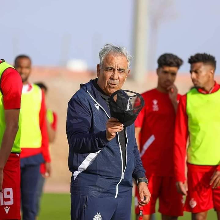 فوزي البنزرتي مدرب الوداد الرياضي يتخذ قرارا هاما
