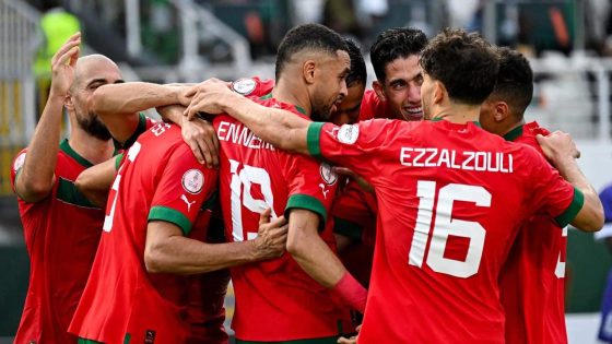 برشلونة الإسباني يبدأ خطة التعاقد مع متوسط ميدان المنتخب المغربي