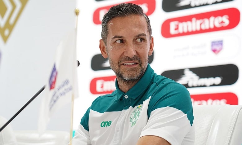 الألماني جوزيف زينباور يرفض قرار البقاء مع الرجاء البيضاوي