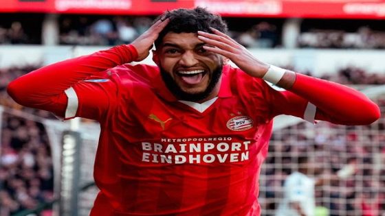 خطوة مفاجئة من فريق بي إز في أيندهوفن الهولندي لبيع لاعبه المغربي إسماعيل صيباري
