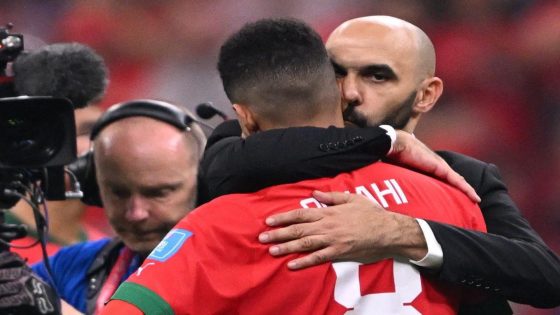 مدرب منتخب المغرب وليد الركراكي يعيد نجوم مونديال قطر 2022