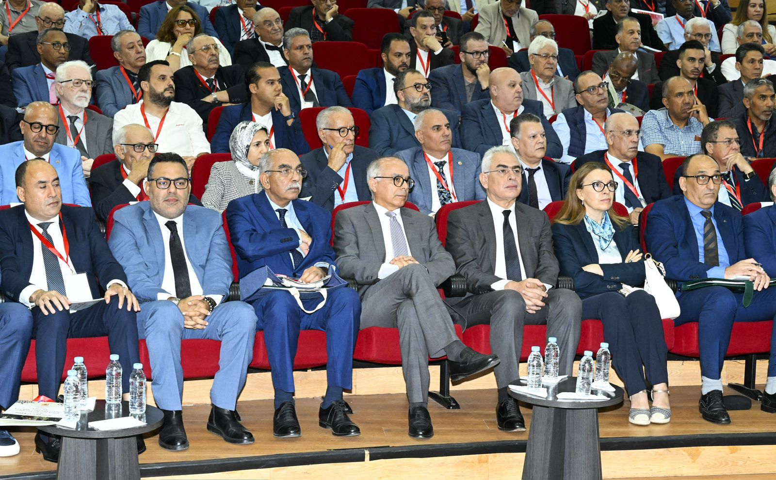 فعاليات اليوم الدراسي :''رهانات وإكراهات وأفاق تنمية الرياضة ذات المستوى العالي بالمغرب''.