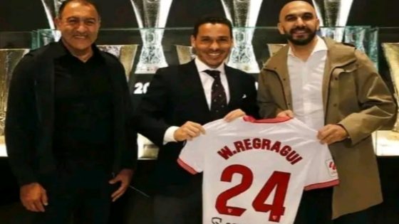 قرار مفاجئ من وليد الركراكي مدرب منتخب المغرب واستقبال كبير في إشبيلية الإسباني