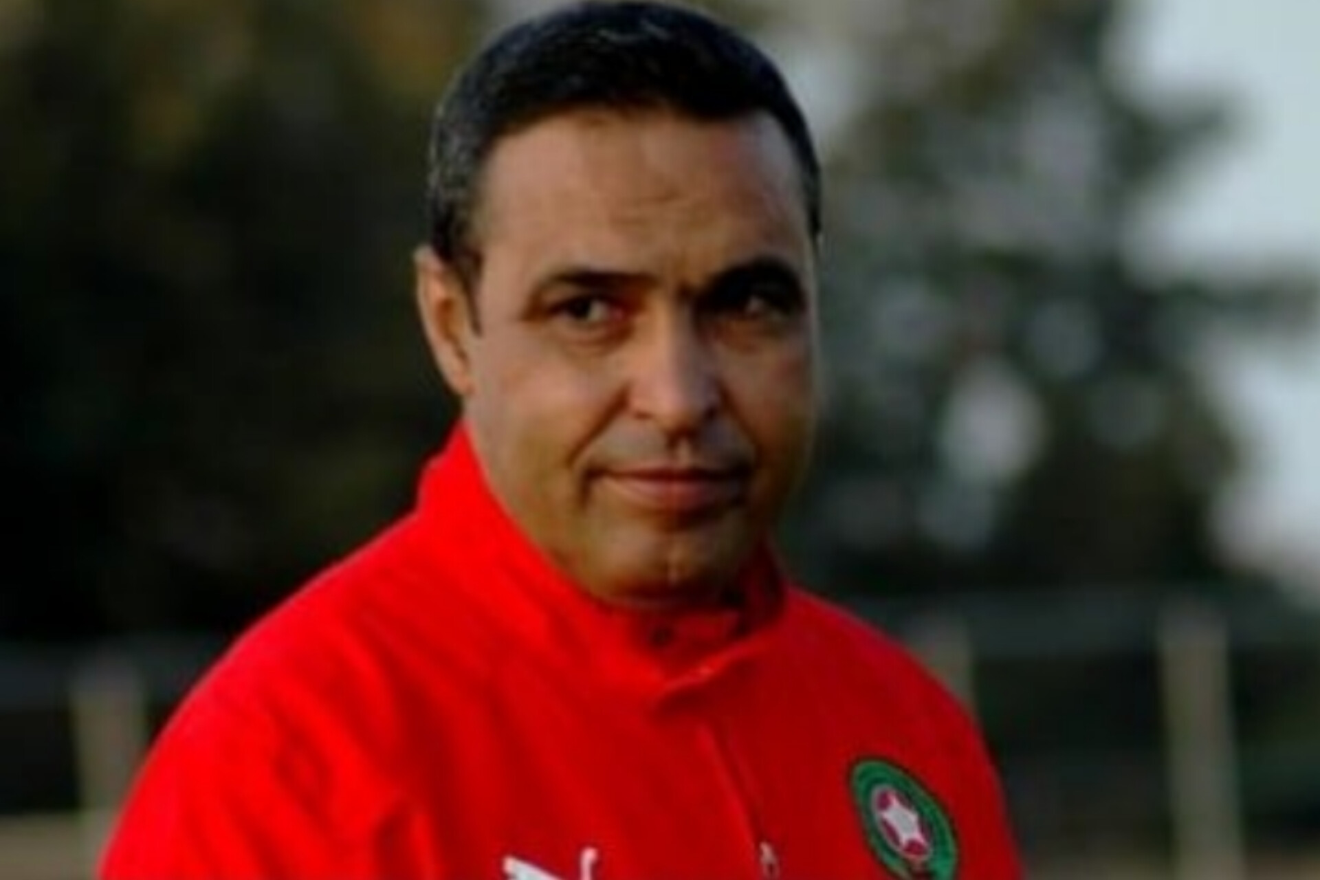 الوداد البيضاوي يتجه نحو حسم التعاقد مع المدرب حسن مومن