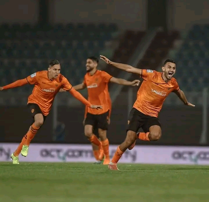 نهضة بركان يحسم تجديد عقد حمزة الموساوي